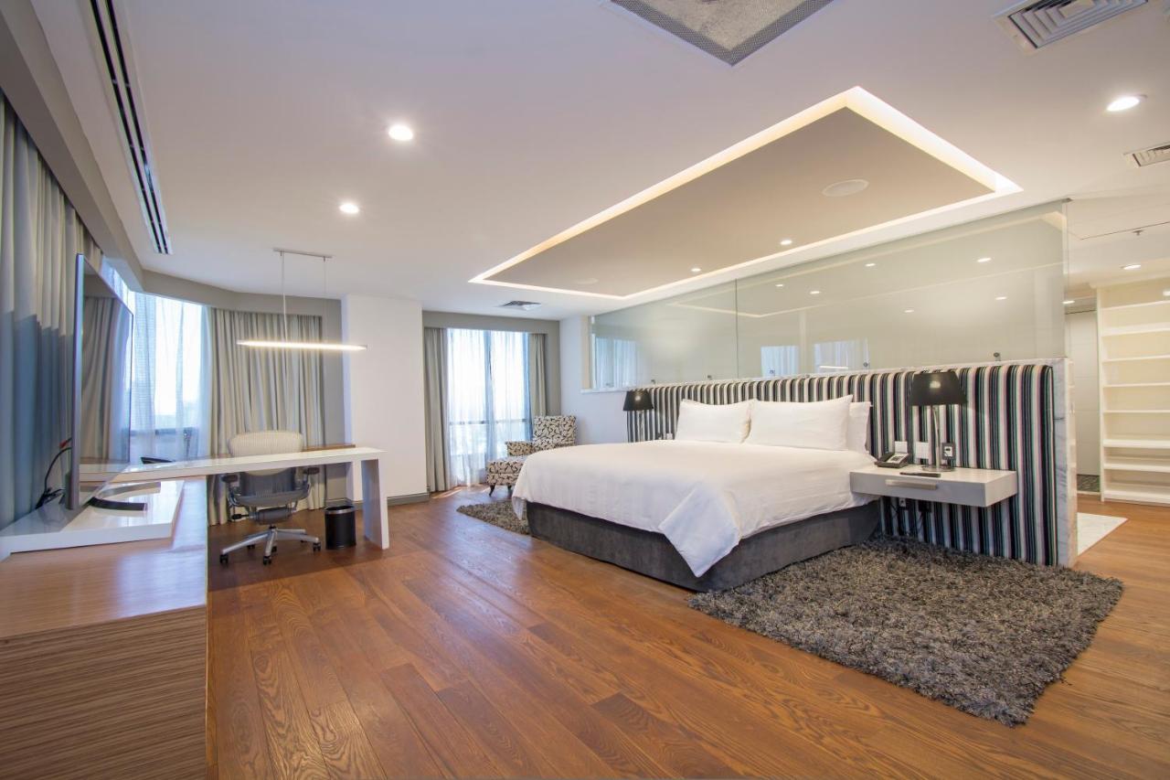 Hotel Presidente Intercontinental Guadalajara By Ihg à Zapopan Extérieur photo