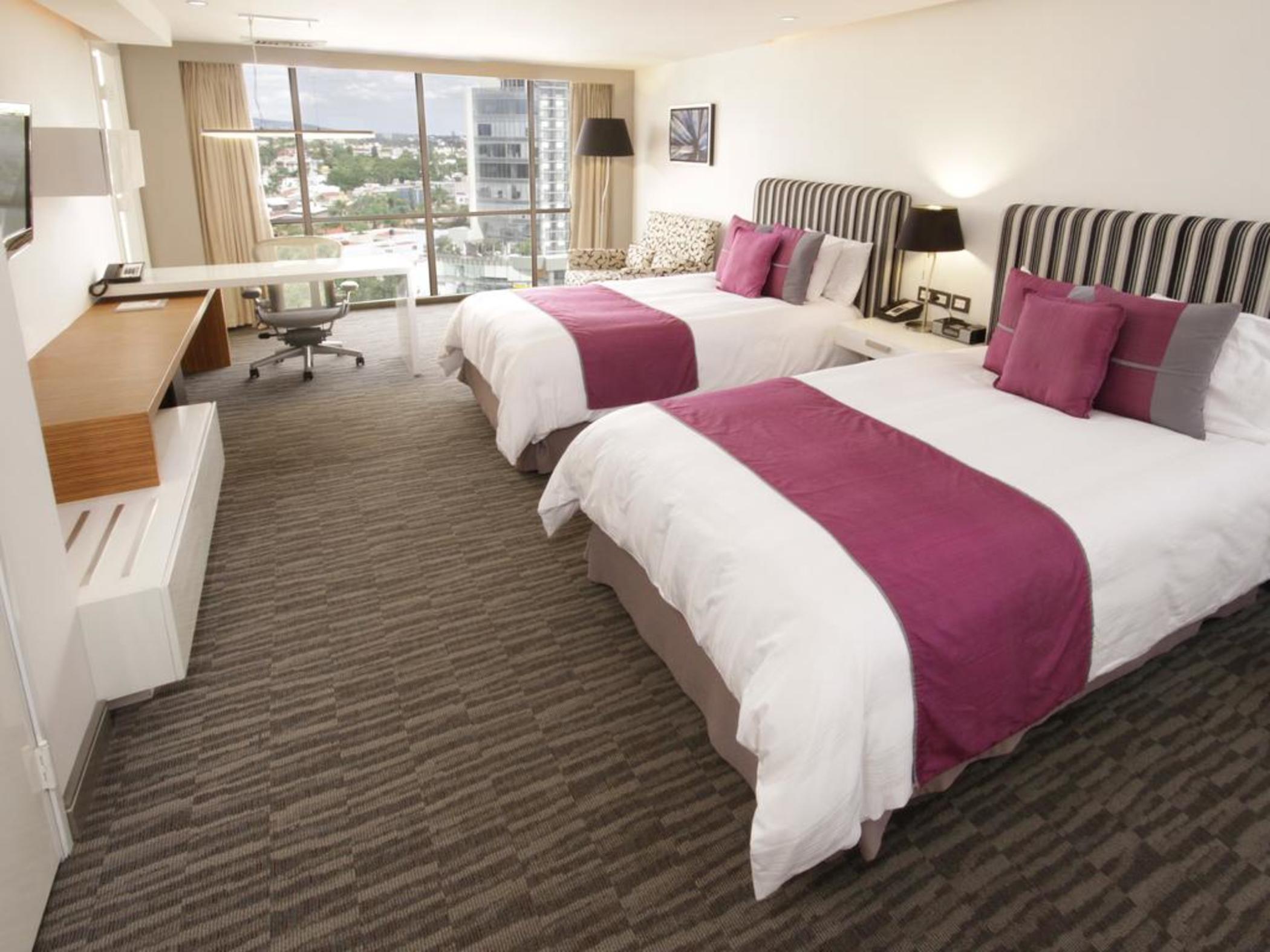 Hotel Presidente Intercontinental Guadalajara By Ihg à Zapopan Extérieur photo