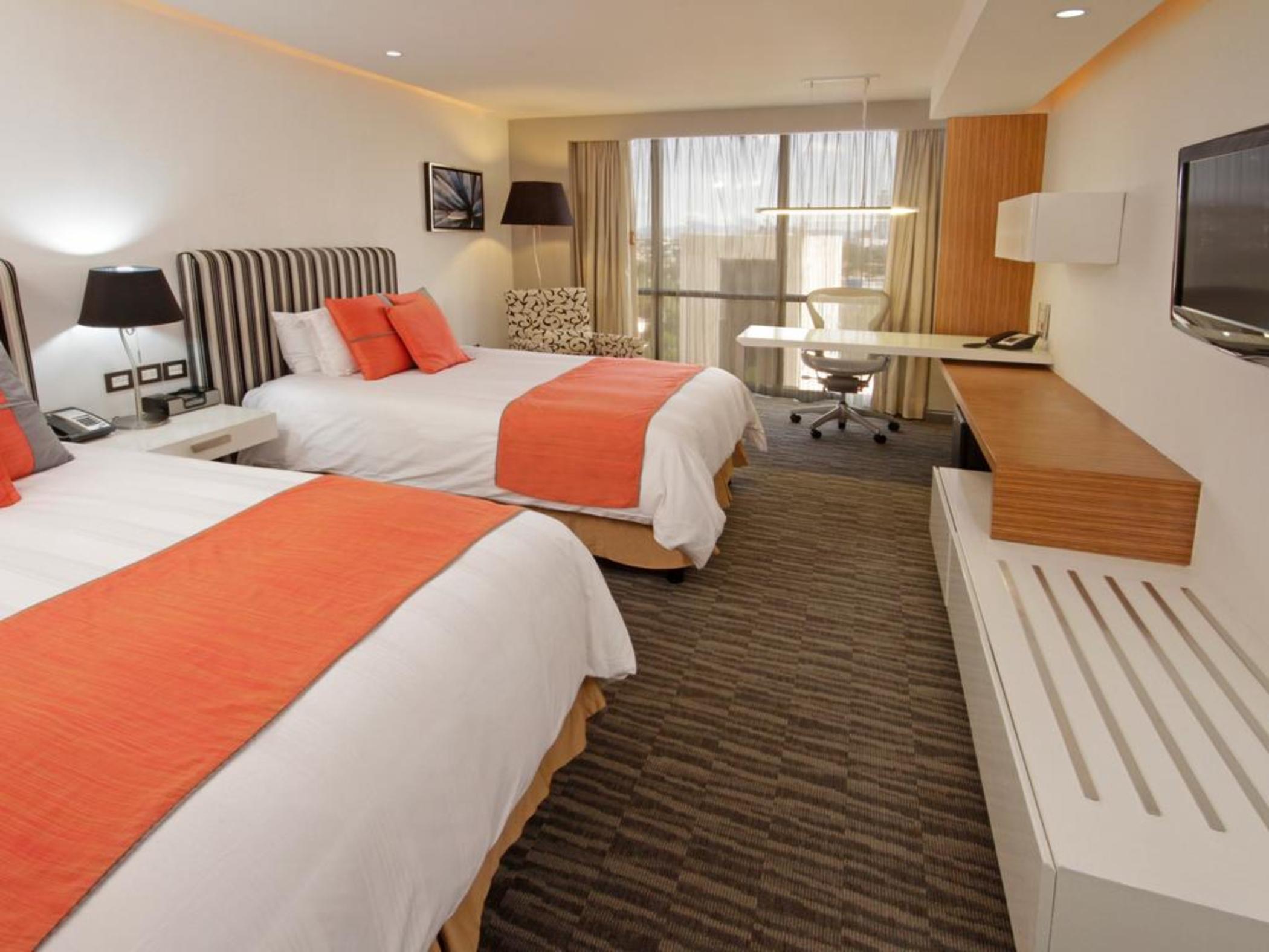 Hotel Presidente Intercontinental Guadalajara By Ihg à Zapopan Extérieur photo