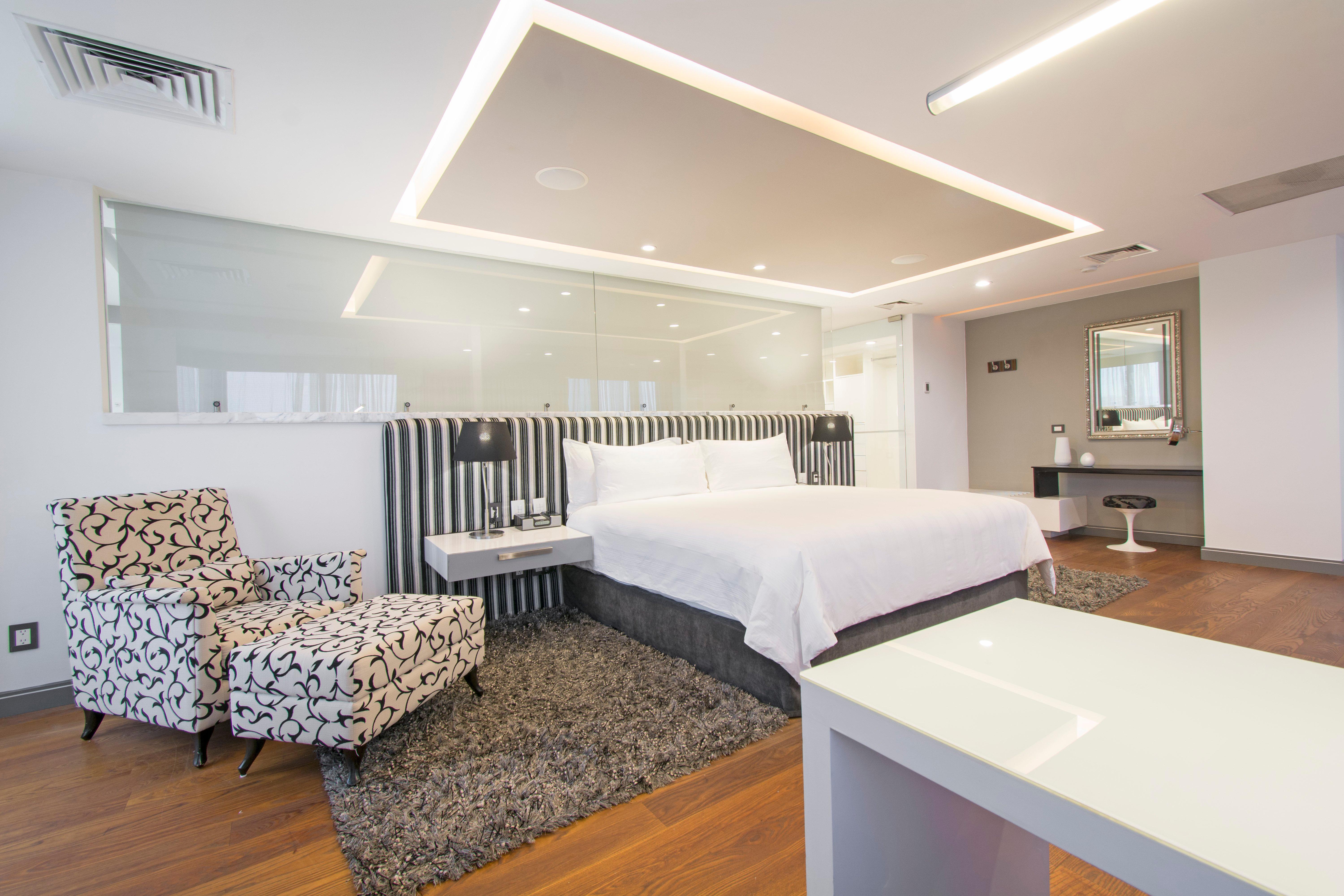 Hotel Presidente Intercontinental Guadalajara By Ihg à Zapopan Extérieur photo