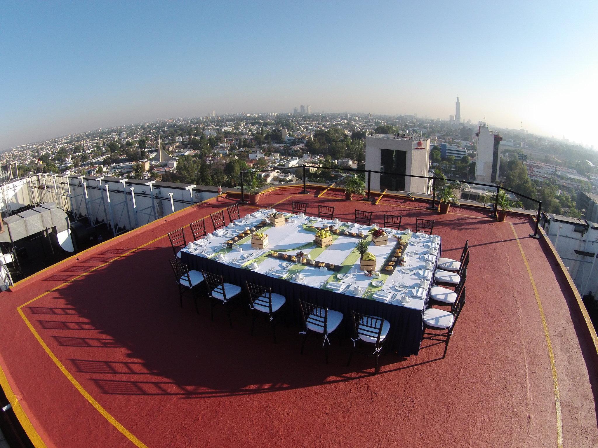 Hotel Presidente Intercontinental Guadalajara By Ihg à Zapopan Extérieur photo
